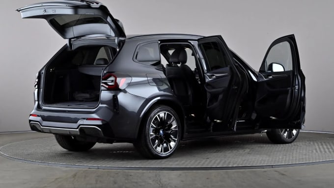 2022 BMW Ix3