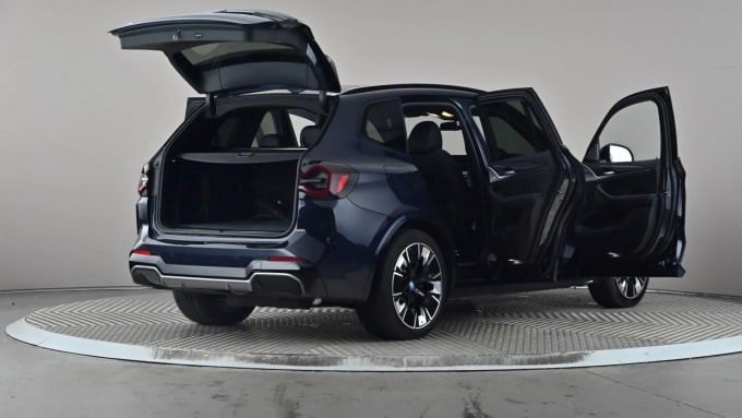 2022 BMW Ix3