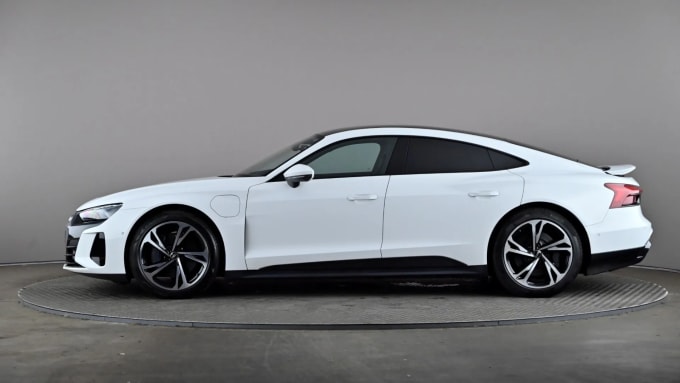 2022 Audi E-tron Gt