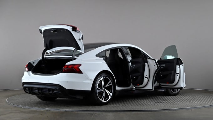 2022 Audi E-tron Gt