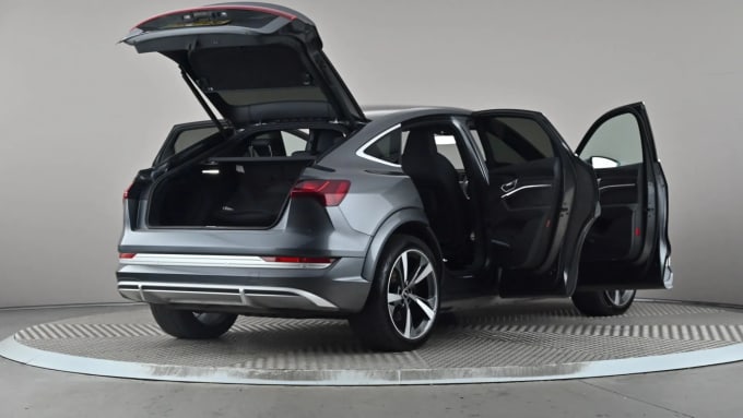 2021 Audi E-tron