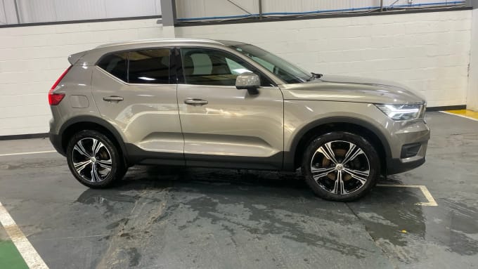 2020 Volvo Xc40