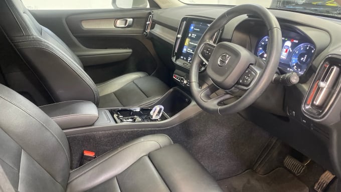 2020 Volvo Xc40