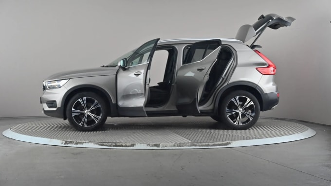 2020 Volvo Xc40