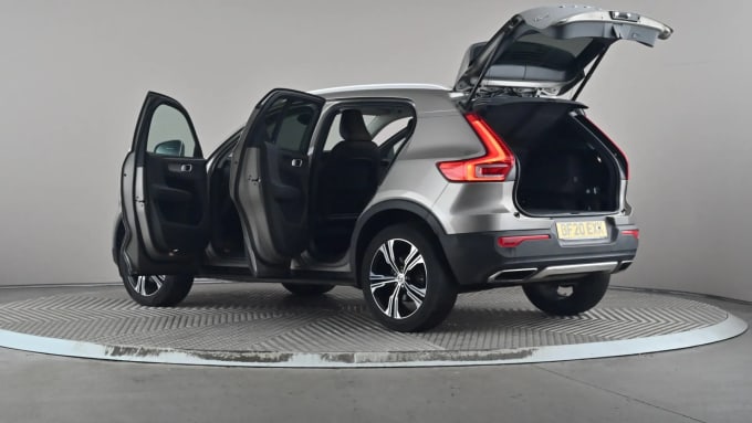 2020 Volvo Xc40