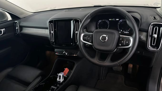 2020 Volvo Xc40