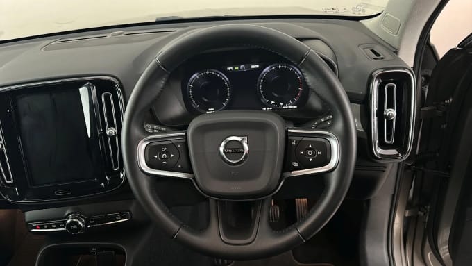 2020 Volvo Xc40