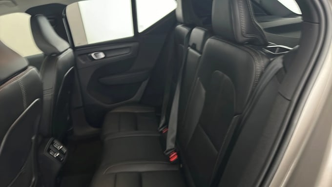 2020 Volvo Xc40