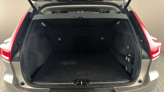 2020 Volvo Xc40