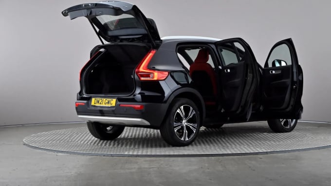 2021 Volvo Xc40