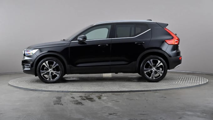 2021 Volvo Xc40