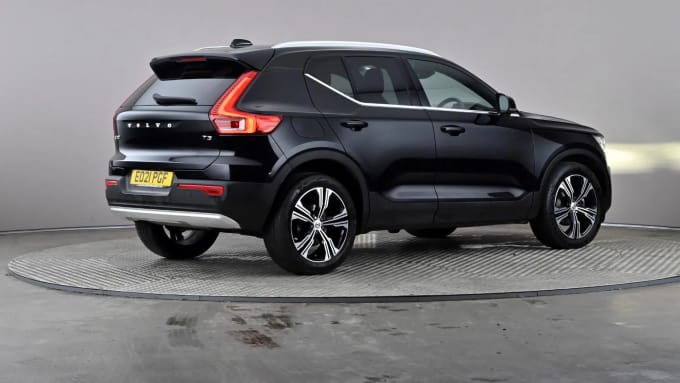 2021 Volvo Xc40