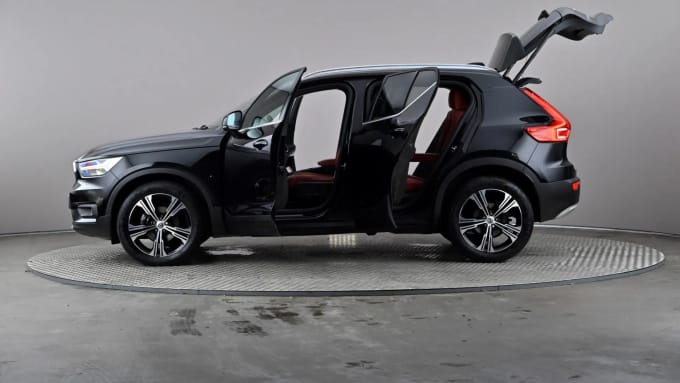 2021 Volvo Xc40