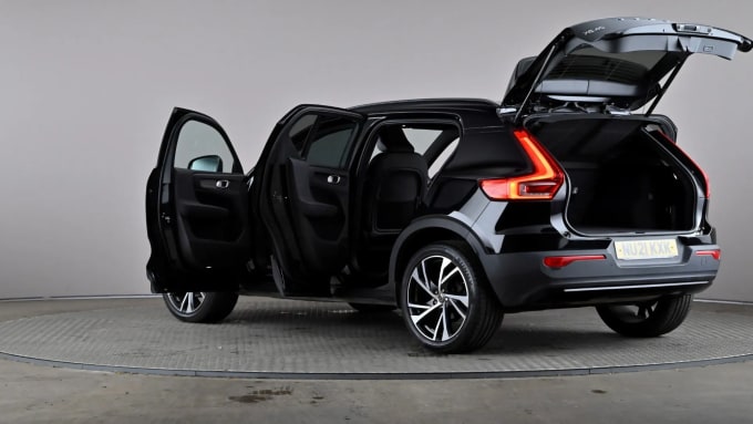 2021 Volvo Xc40
