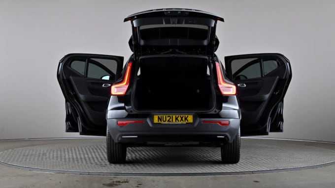 2021 Volvo Xc40