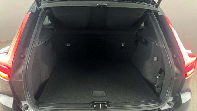 2021 Volvo Xc40
