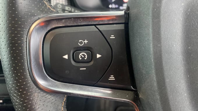 2021 Volvo Xc40