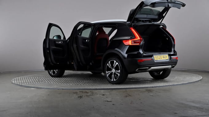 2020 Volvo Xc40