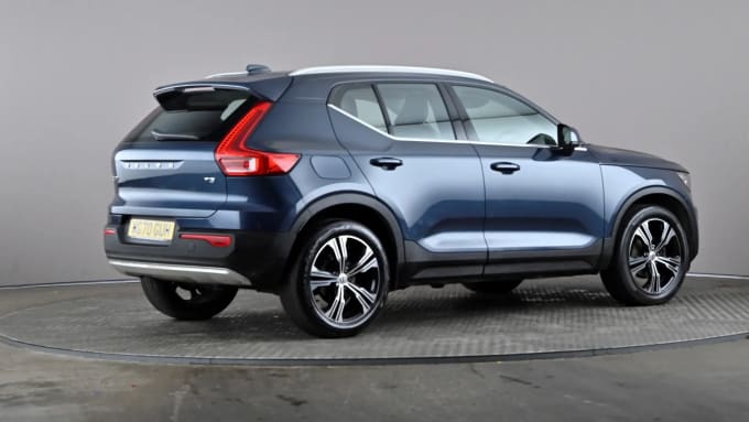 2021 Volvo Xc40