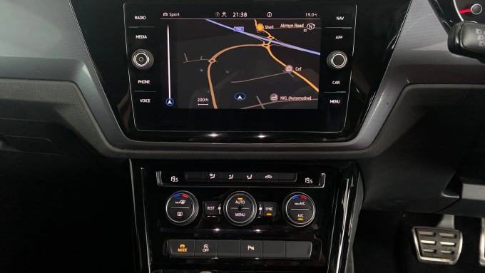 2021 Volkswagen Touran