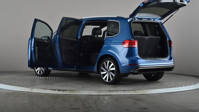 2020 Volkswagen Touran
