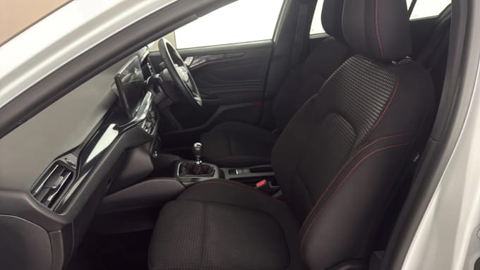 2022 Ford Focus