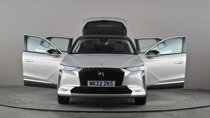 2022 DS Ds 4