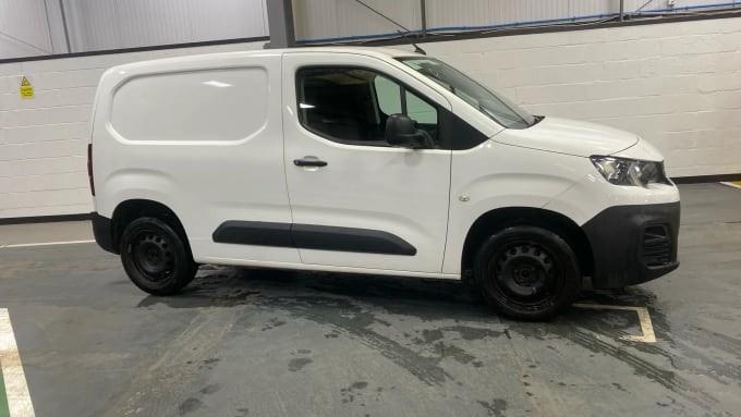 2021 Peugeot Partner