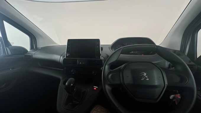 2021 Peugeot Partner