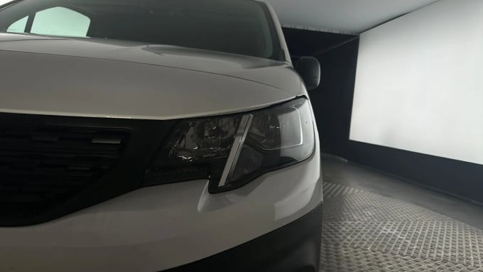 2021 Peugeot Partner