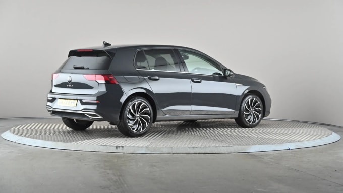 2022 Volkswagen Golf