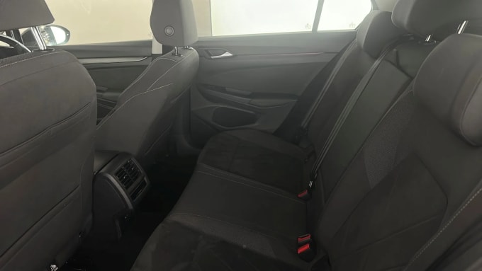 2022 Volkswagen Golf
