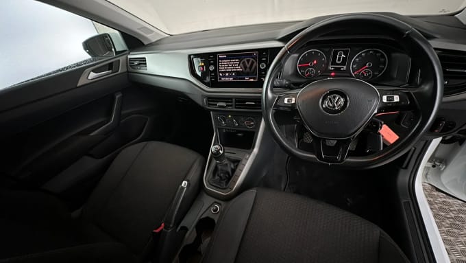 2018 Volkswagen Polo