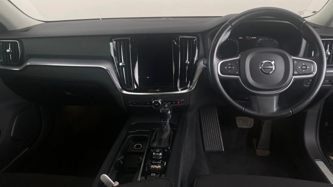 2018 Volvo V60
