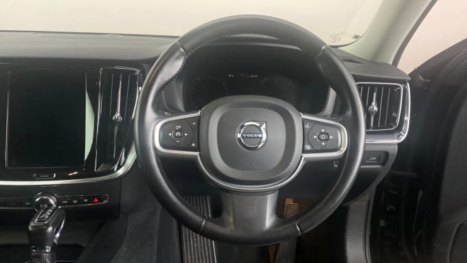2018 Volvo V60