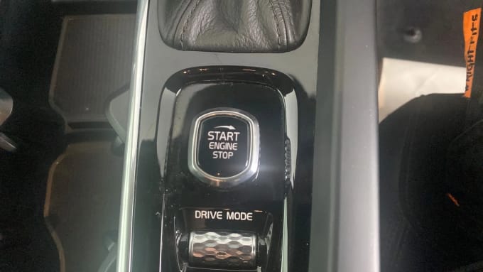 2018 Volvo V60