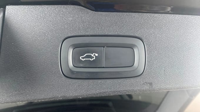 2018 Volvo V60