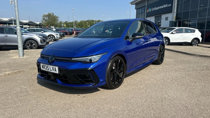 2025 Volkswagen Golf