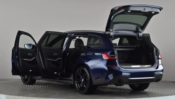 2021 BMW 3 Series Touring
