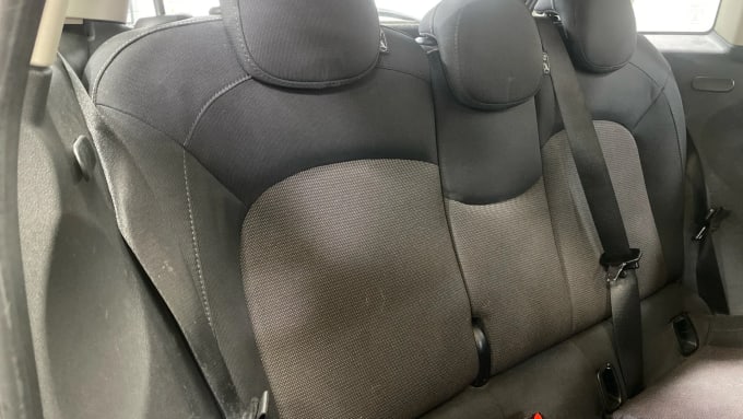 2019 Mini Hatch