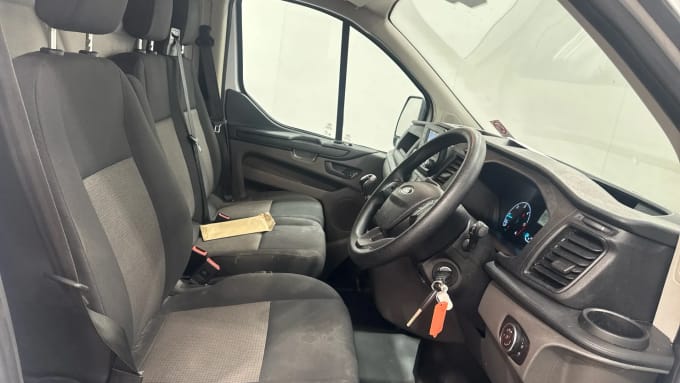 2022 Ford Transit Custom