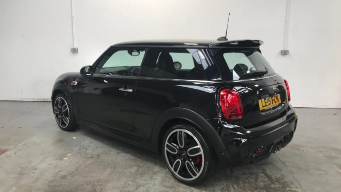 2018 Mini Hatch