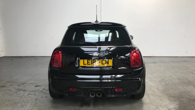 2018 Mini Hatch