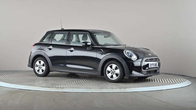 2022 Mini Hatch