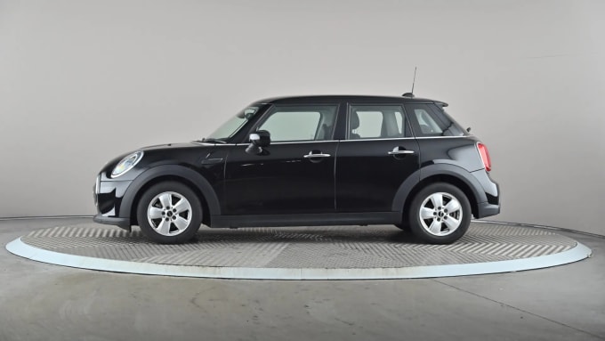 2022 Mini Hatch