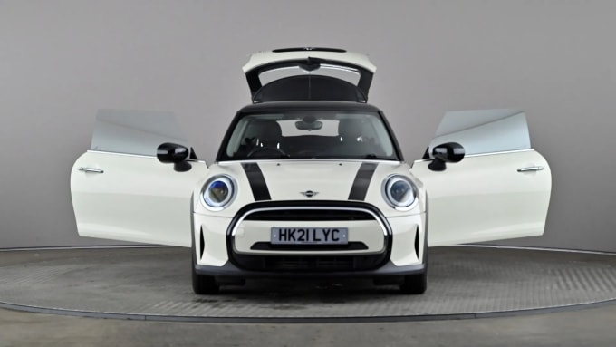 2021 Mini Hatch