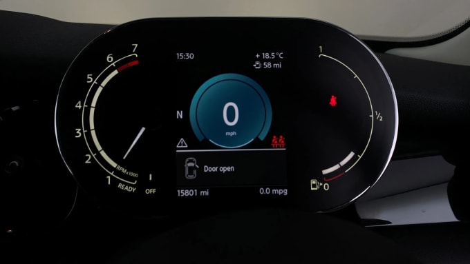 2021 Mini Hatch