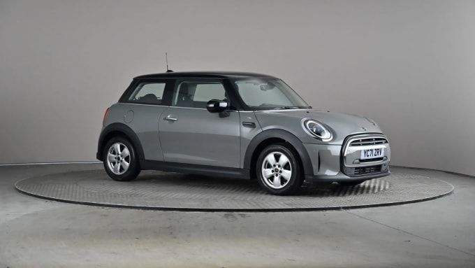 2021 Mini Hatch