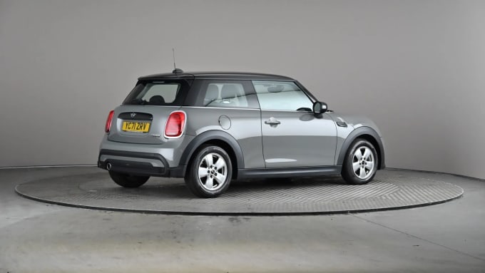 2021 Mini Hatch