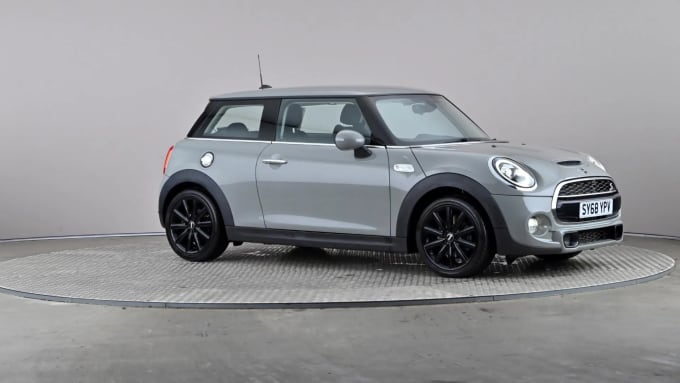 2018 Mini Hatch